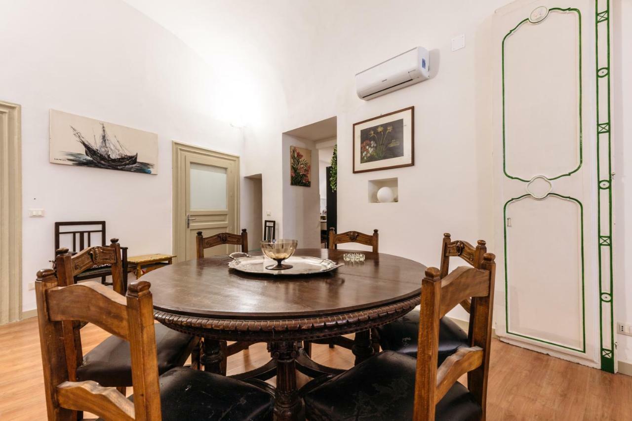 Case Barbera Via Parlamento Palermo Exteriér fotografie